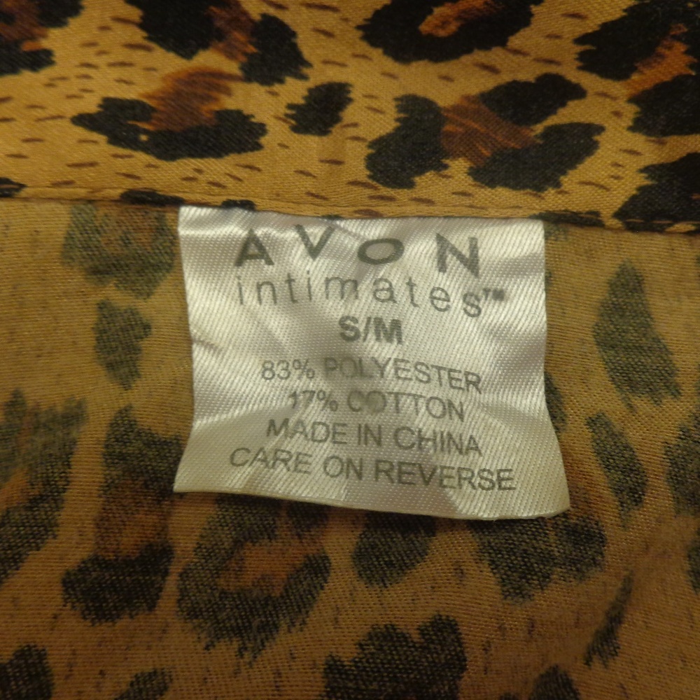 Avon Intimates Leopard Print Pajama Top - Picture 7 of 7